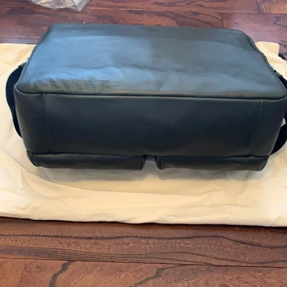 Shinola Top Zip Spruce Dark Green Leather Top Zip Messenger Bag - Picture 7 of 10